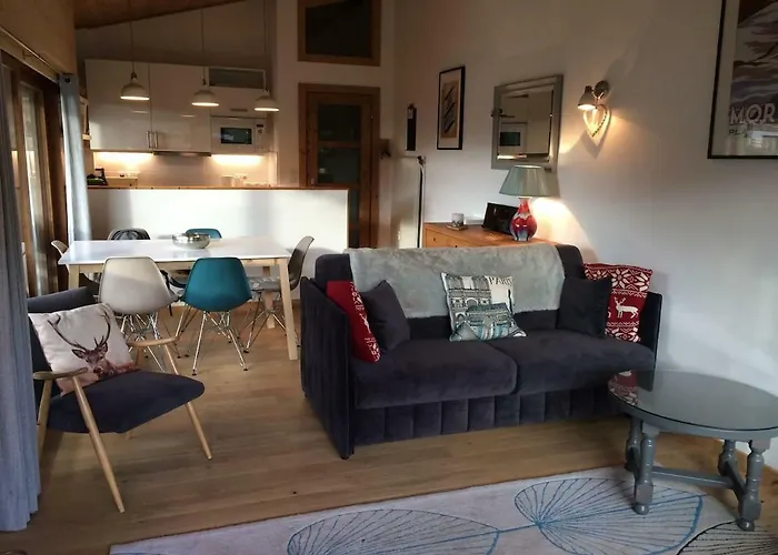 Luxury Apartment, 350M To Ski Lift, South Facing, Close To Town Centre