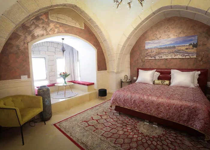 Western Wall Luxury House