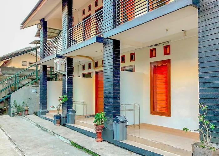 Kost & Homestay 911