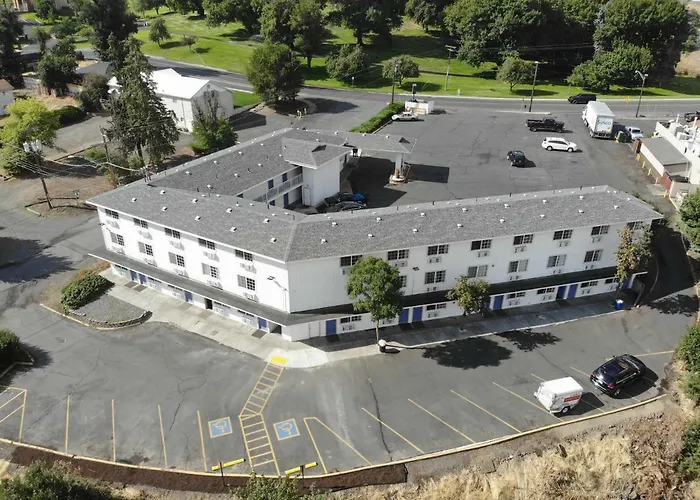 Pendleton Inn And Suites