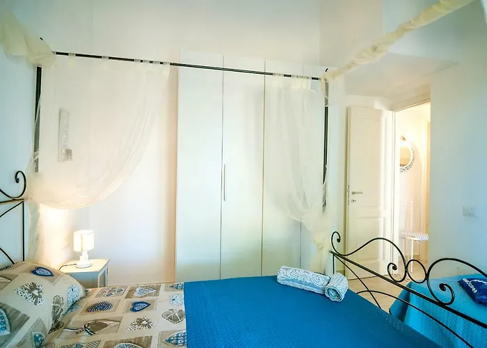 Sant'Anna Charming Apartments