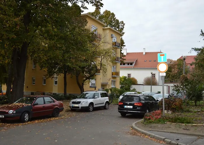 Res Apartman