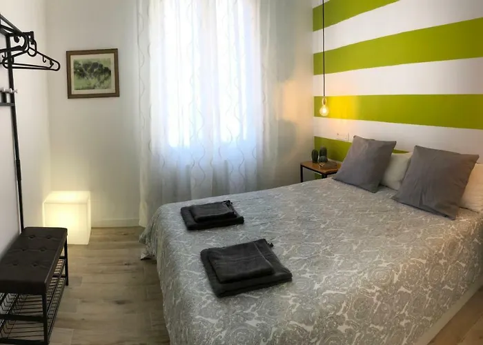 Landatxoenea - Bilbao - Junto Metro - Parking Opcional - Ar Hostsbilbao