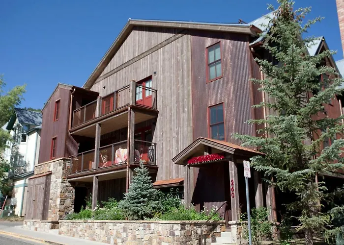 Penthouse By The Gondola