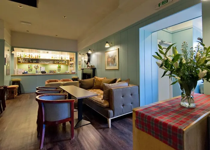 Station Hotel