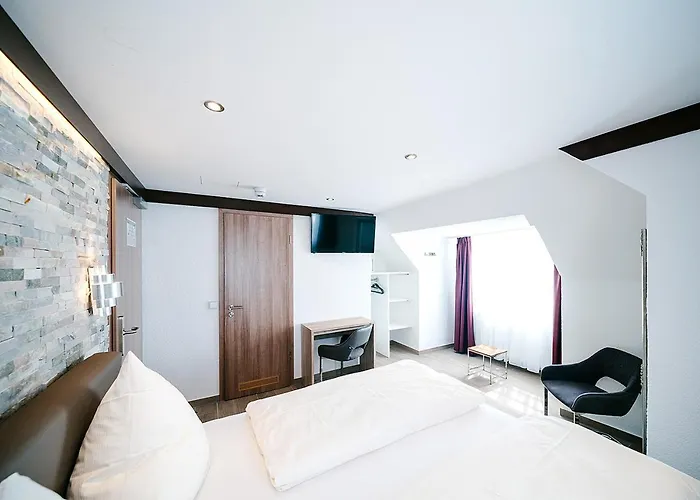 Central City Hotel
