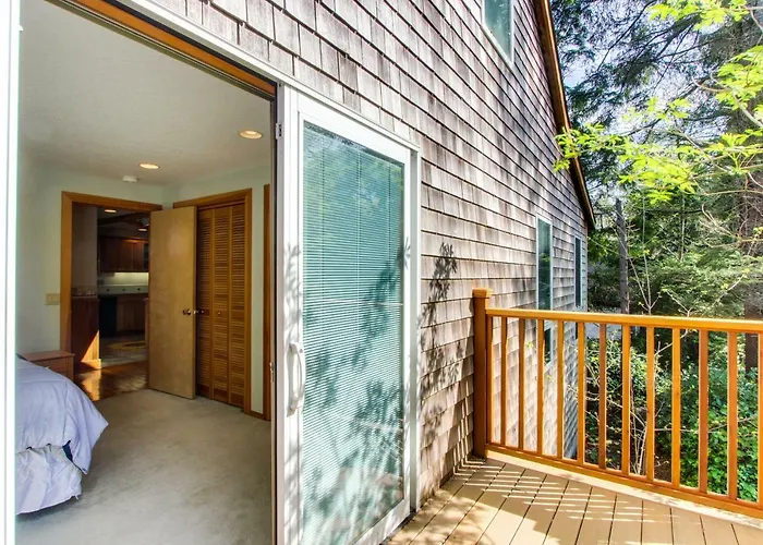 Harrison Loft