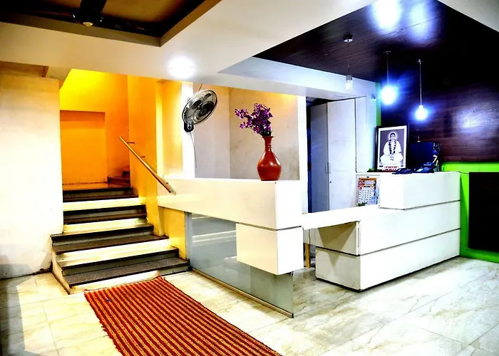 Pandharinath Lodge