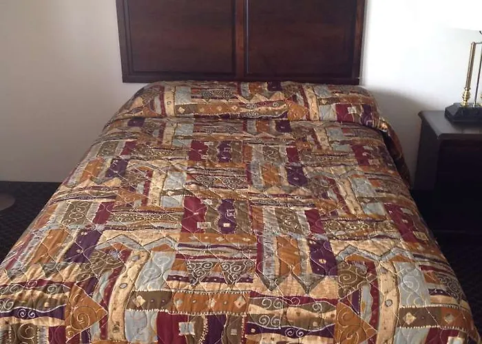 Country Hearth Inn V73045