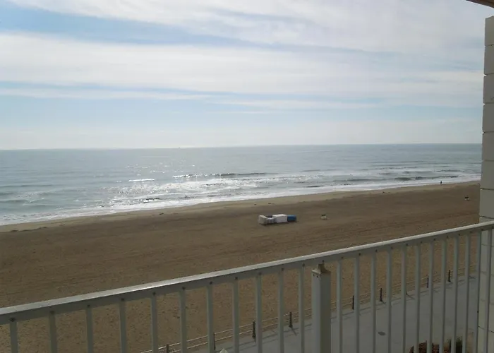 Seahawk Motel