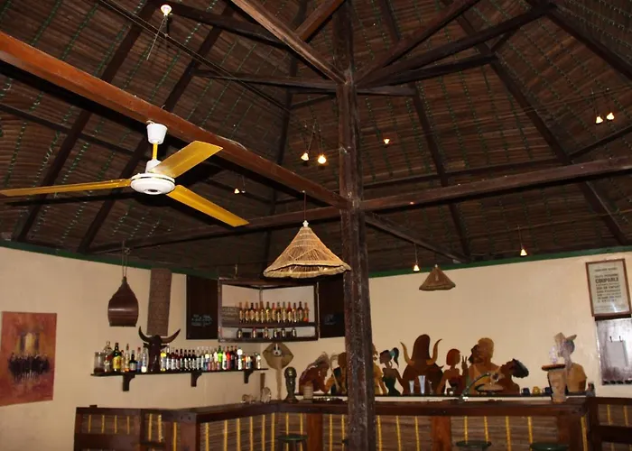 Les Bungalows D'Ambonara