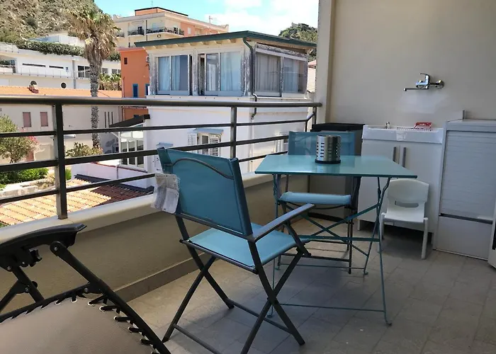 Casa Vacanze La Balena