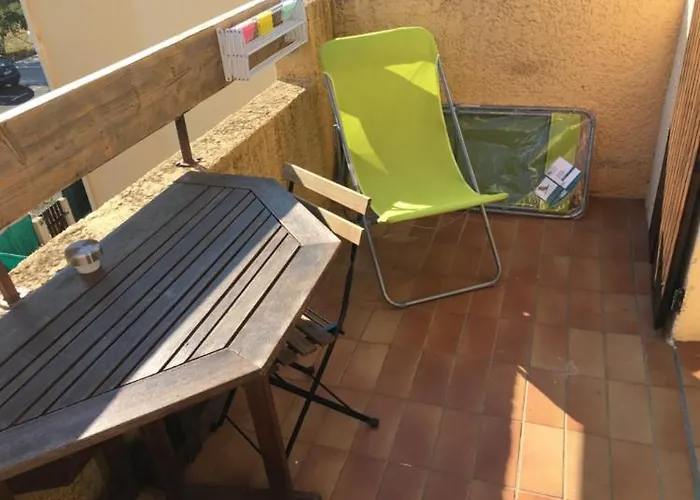 Studio Renove Balcon Ensoleille Et Calme