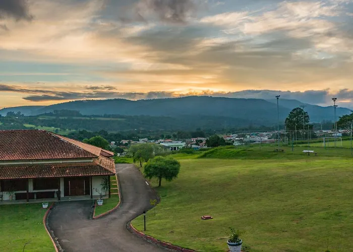 Hotel Brisa do Japi