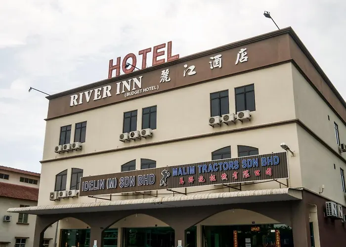 Oyo 301 River Inn Hotel
