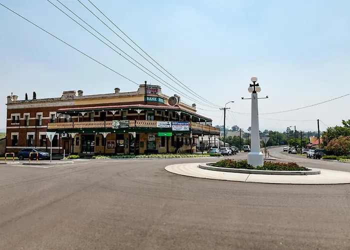 Bank Hotel Dungog