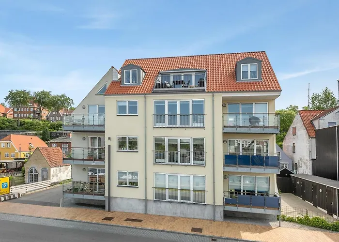 Harbour Penthouse