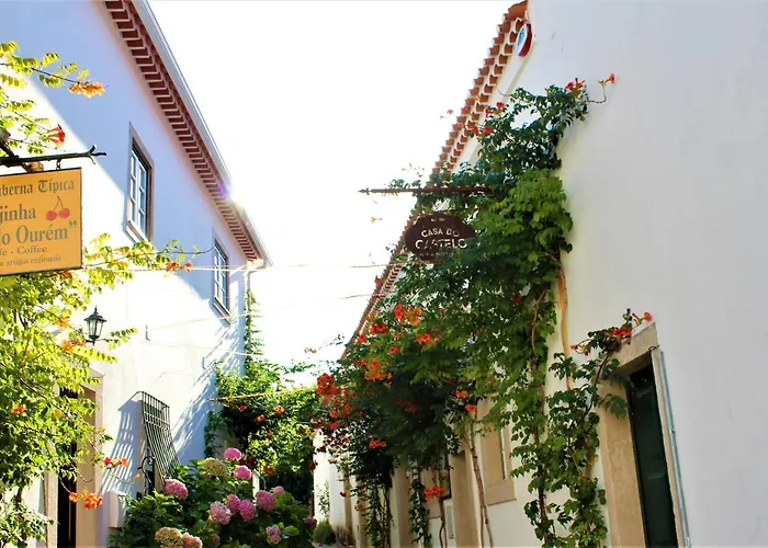 Casa Do Castelo Ourem Hotel