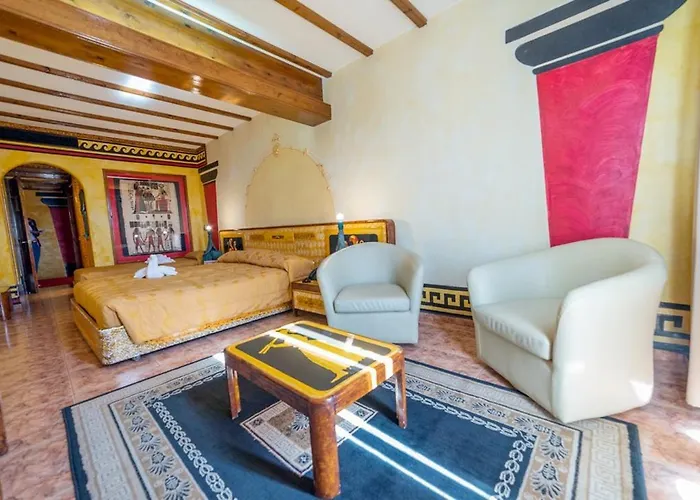 Roman Boutique Hotel