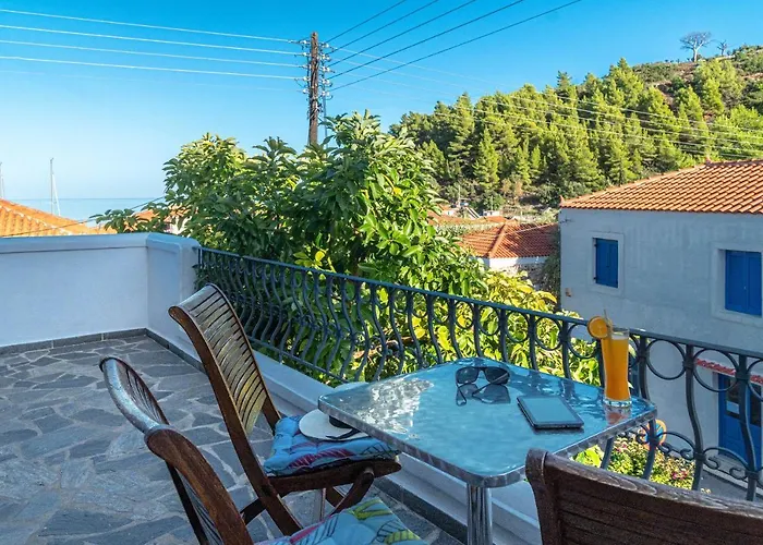 Hotel Paraliako Kyparissi