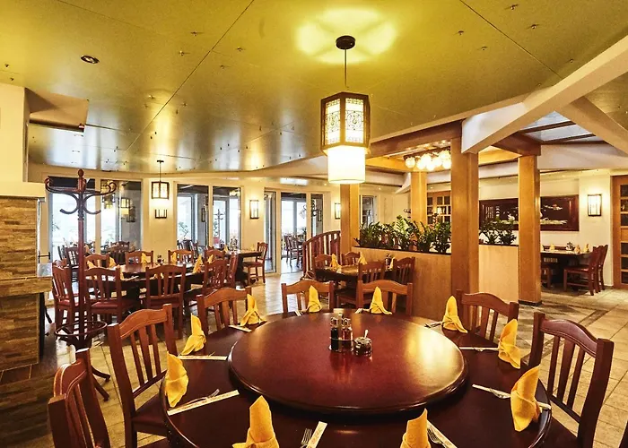Hotel Vila Emei