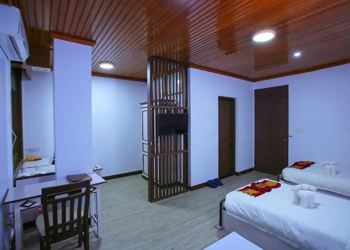 Hotel Queen Mandalay