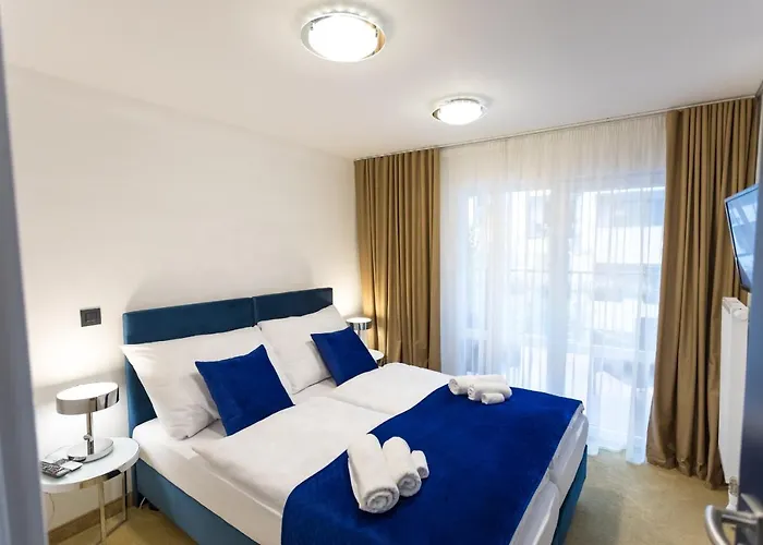 Apart Hotel Golden Apartments