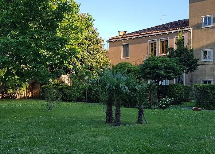 Angela Di Venezia House