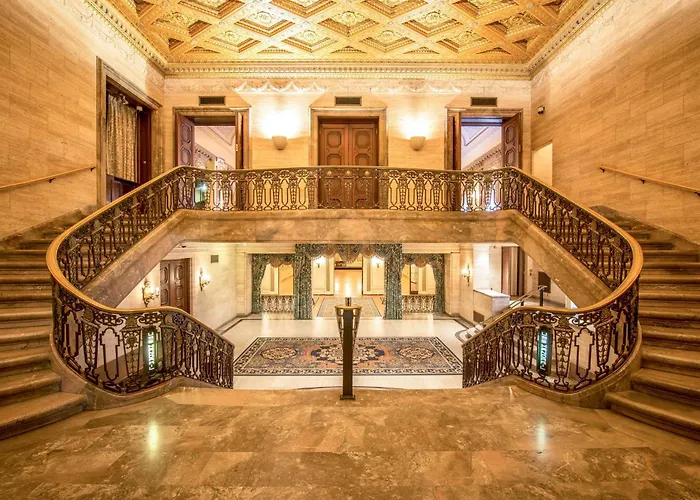 Hotel Du Pont