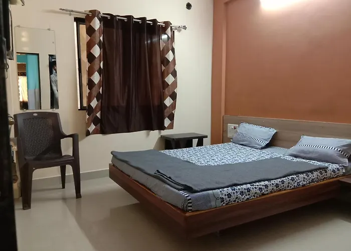 Hotel Laxmi Sadan