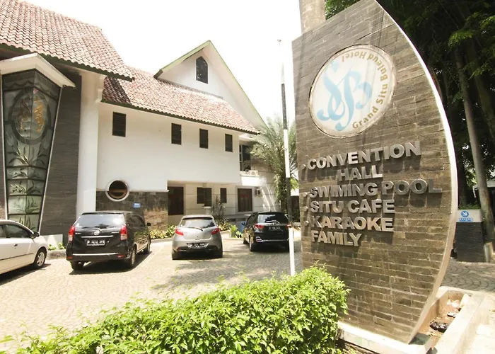 Grand Situ Buleud Hotel