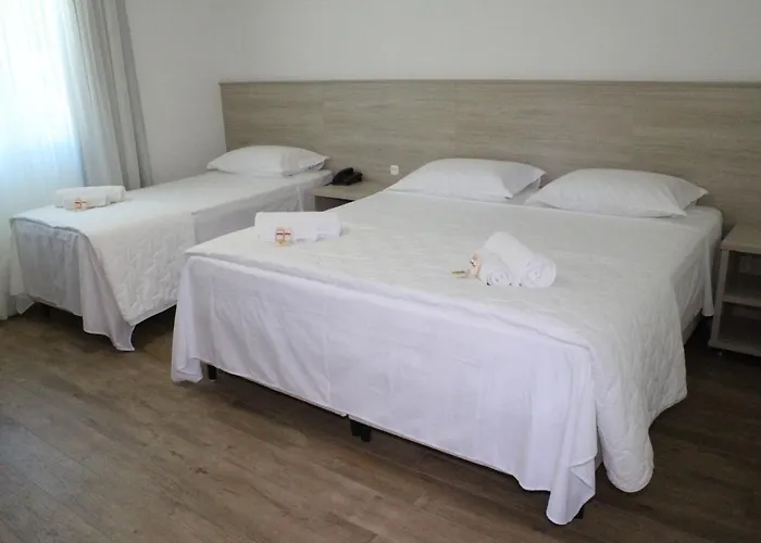 Serrano Hotel