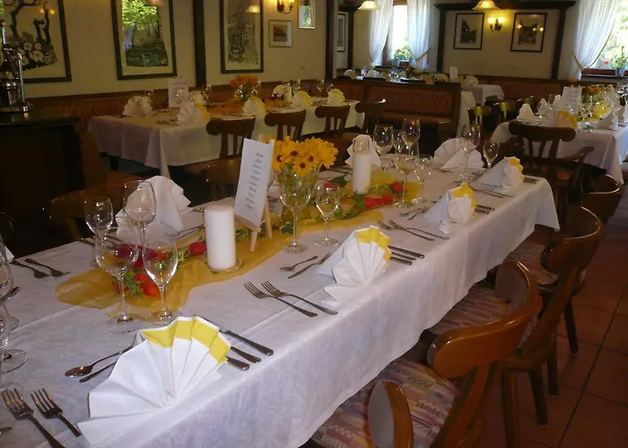 Hotel Am Waldeck Mit Restaurant