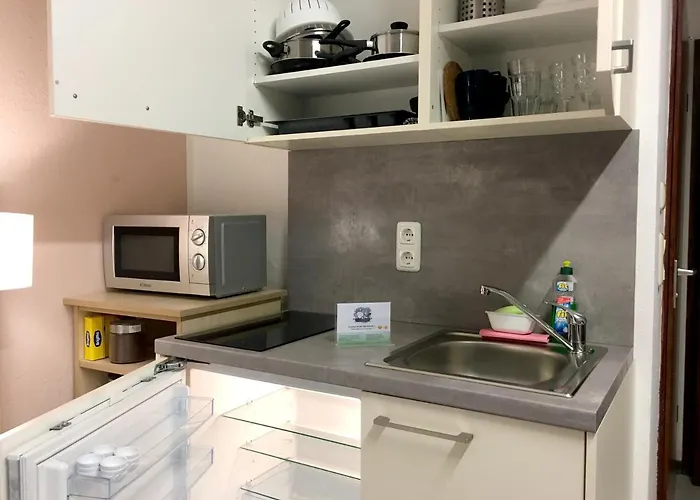 Hana Aparthotel
