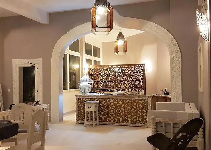 Life Resort St. Thomas Royal Palm