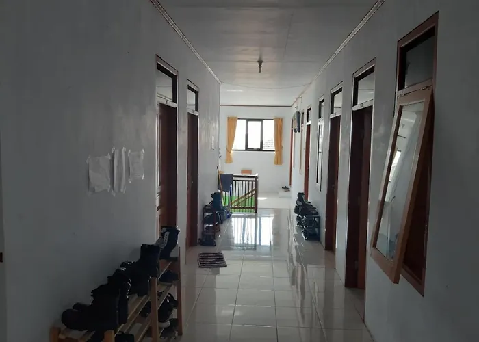 Oyo Life 2884 Wisma Jatnika Syariah