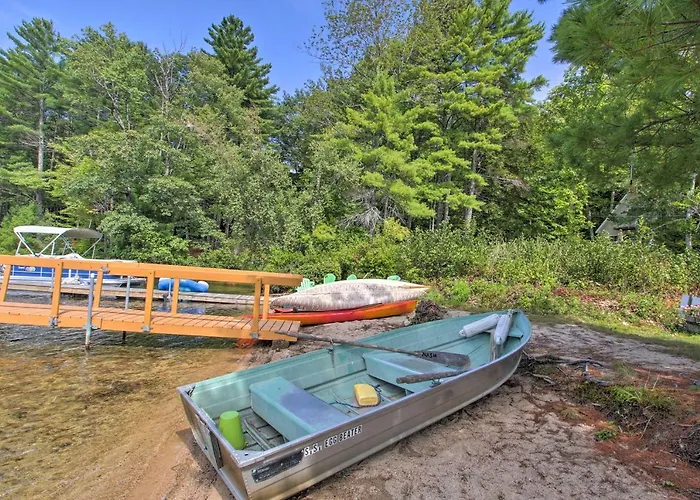 'The Cedars' Cabin W/ Beach Access On Panther Pond