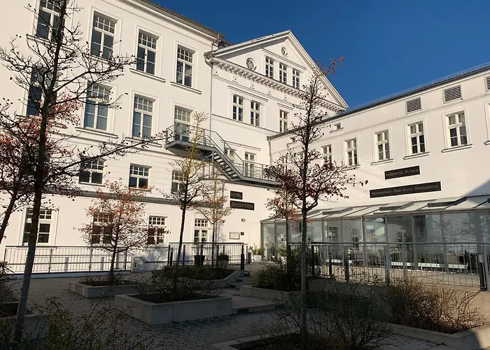 Parkhotel Putbus International