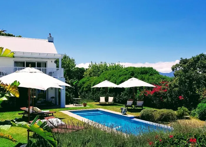 Explorer Guesthouse