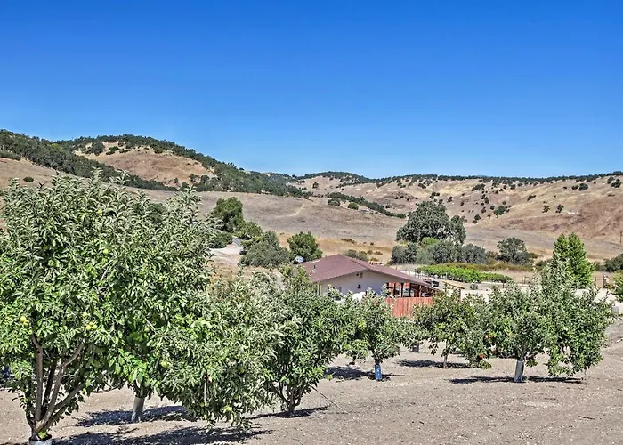 Cottage By The Lakes W/ Patio By Lake Nacimiento