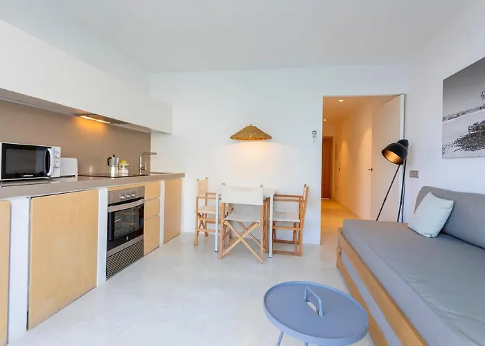 Apartamentos Roca Plana Es Pujols