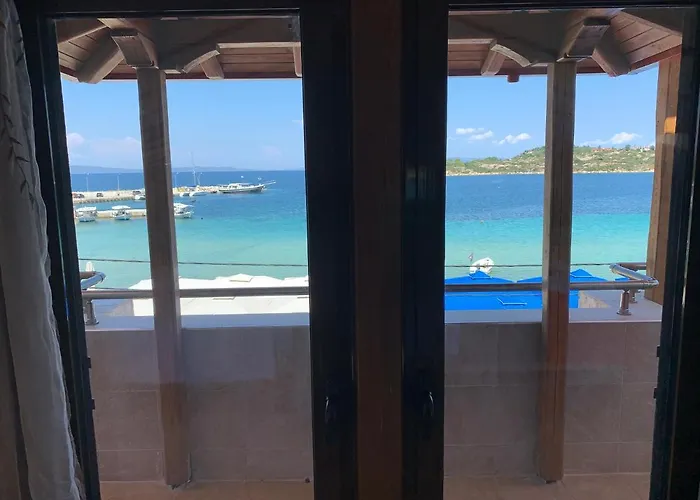 Avra Hotel