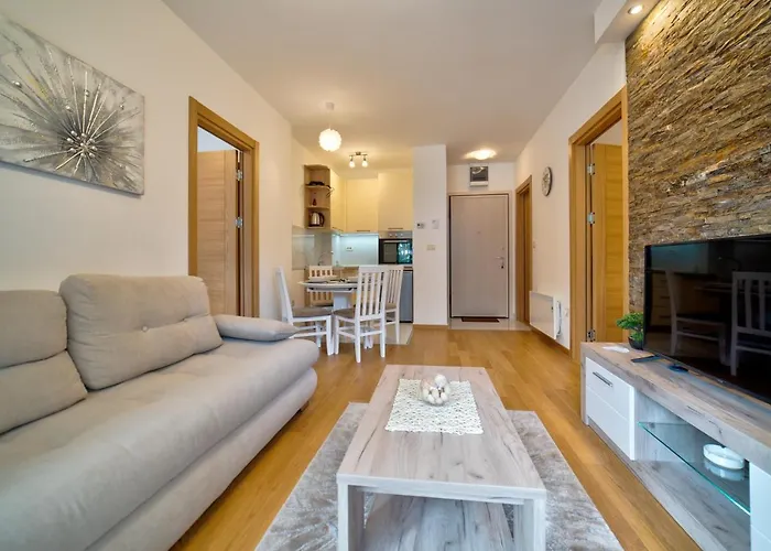 Apartment Imperial In Vila Pekovic Green