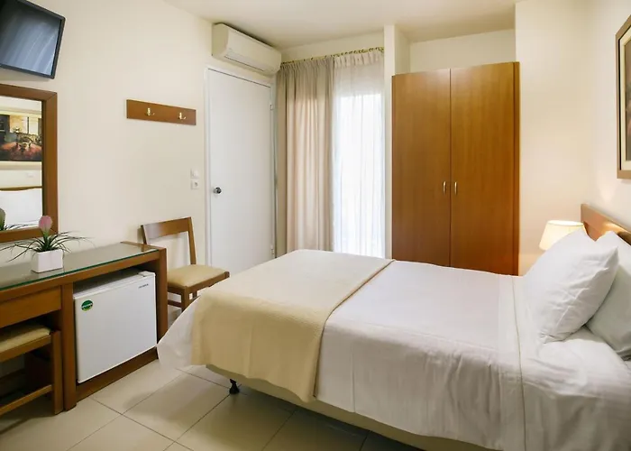 Hotel Ατηινα
