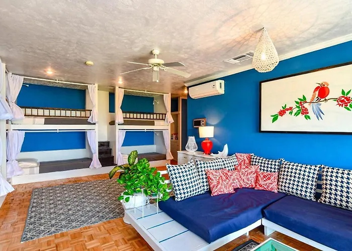Viking Hill Oceanfront Hostel & Resort