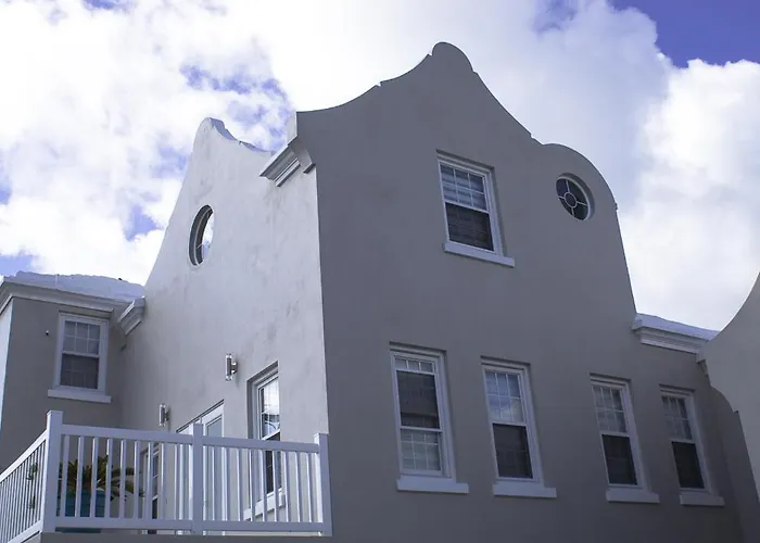 Cavendish Heights Suites