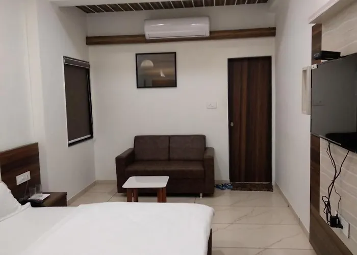 Hotel The Grand Shiva