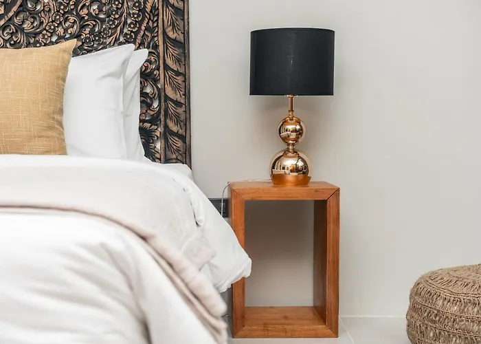 Zee Luxury Boutique Hotel