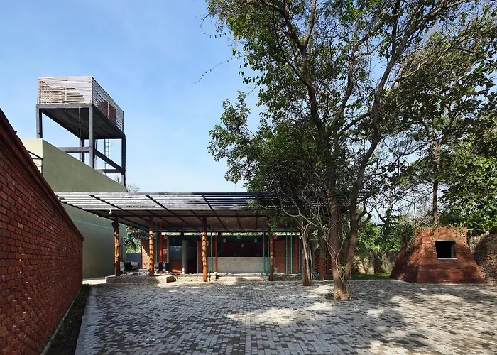 Kottawatta River Bank Resort