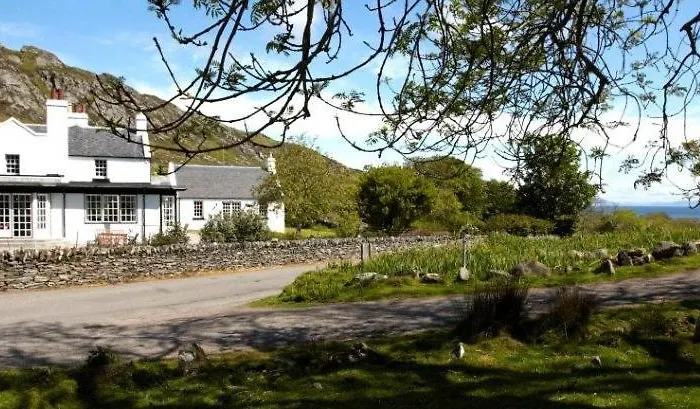 The Colonsay Hotel